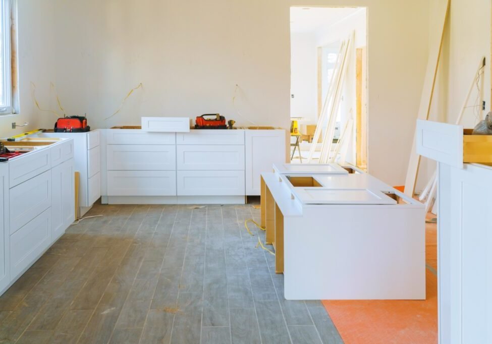 installation-kitchen-cabinet