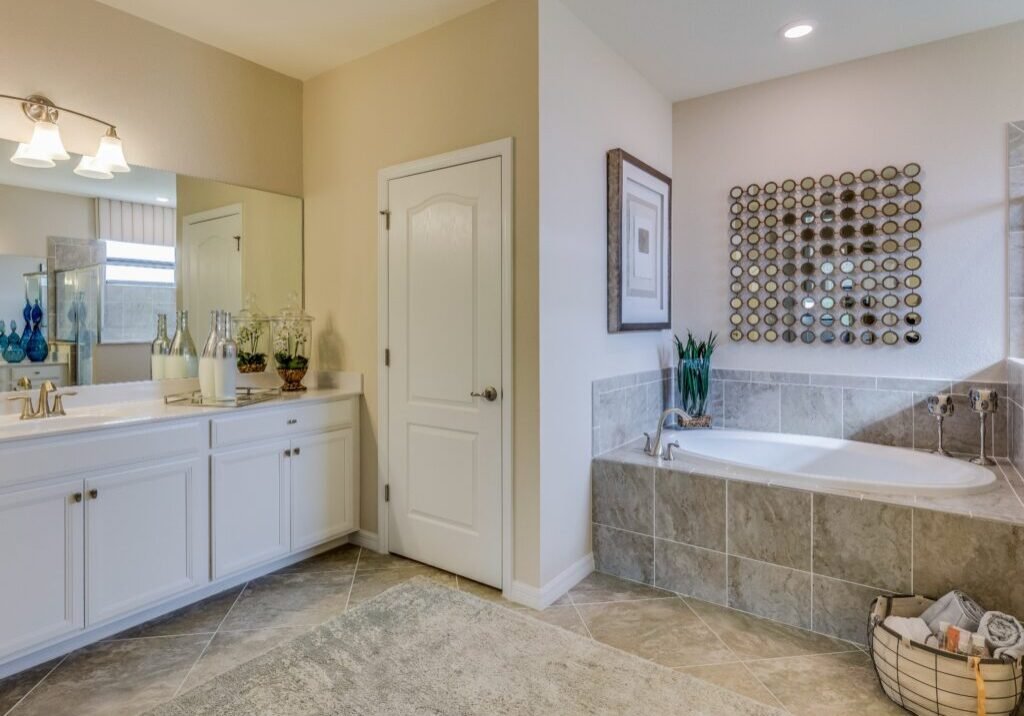 masterbathroom-lighting