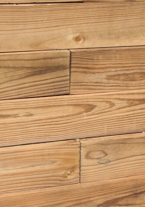 wood-retaining-wall